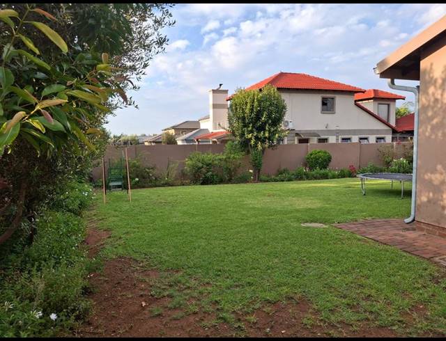 4 BEDROOM HOUSE FOR SALE IN MONAVONI